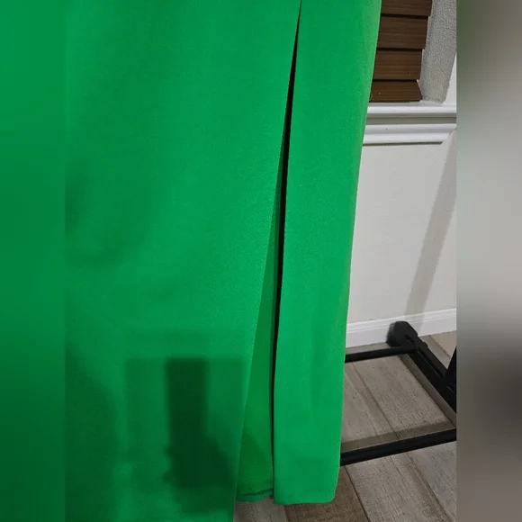 Women Dress (261) - Picture 7 of 8